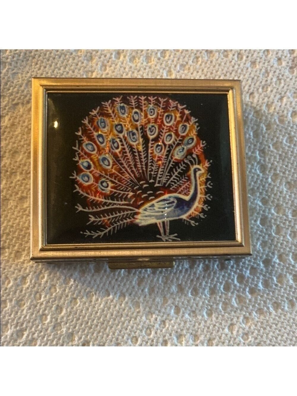 VTG Elegant Peacock Compact Mirror & MCM travel razor never used